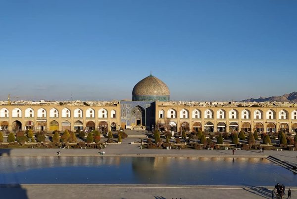naqsh-e-jahan-square-isfahan